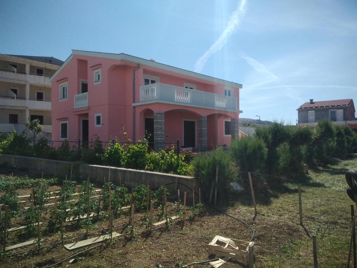 Apartmani Peko Паг Экстерьер фото