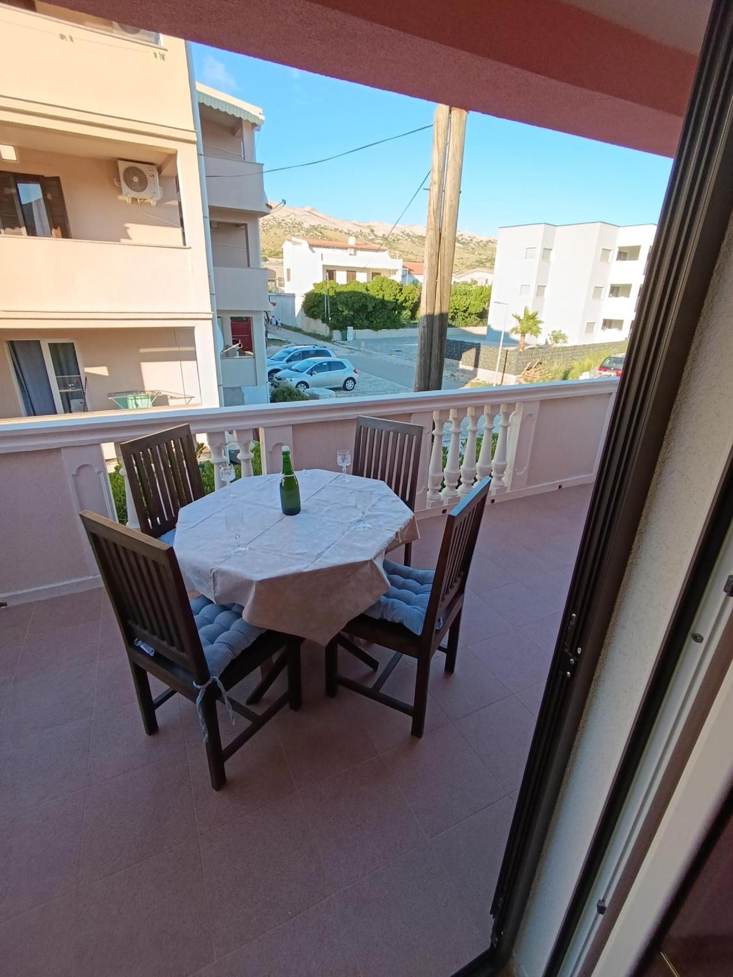 Apartmani Peko Паг Экстерьер фото